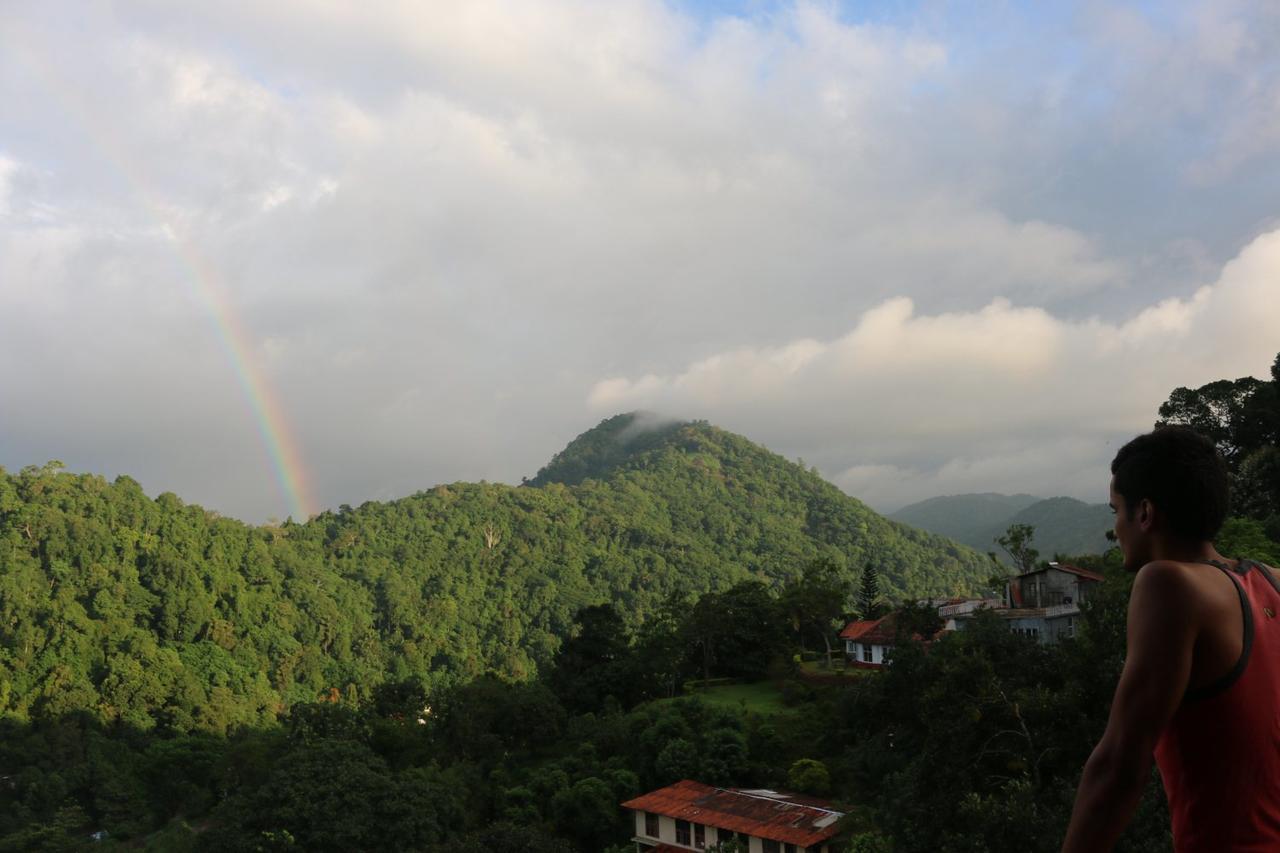 Sanatha Suwaya Villa Kandy Esterno foto